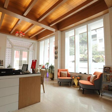 Milestone Inn & Spa Mussoorie Bagian luar foto