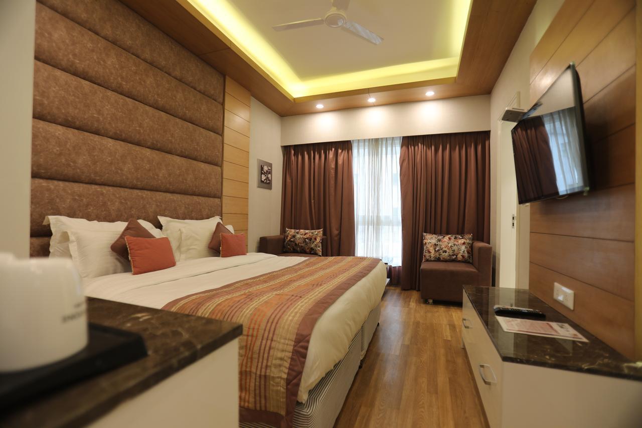Milestone Inn & Spa Mussoorie Bagian luar foto