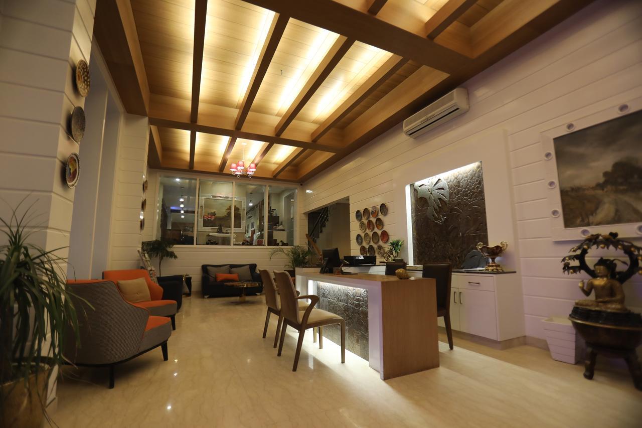 Milestone Inn & Spa Mussoorie Bagian luar foto